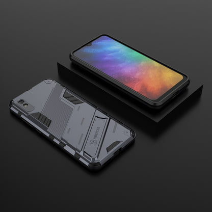 Xiaomi Redmi 9A Shockproof Phone Case - Punk Armor 2-in-1 PC + TPU with Invisible Holder