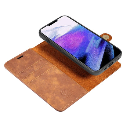 iPhone 13 Pro Leather Wallet Case - Detachable & Magnetic - Card Slots