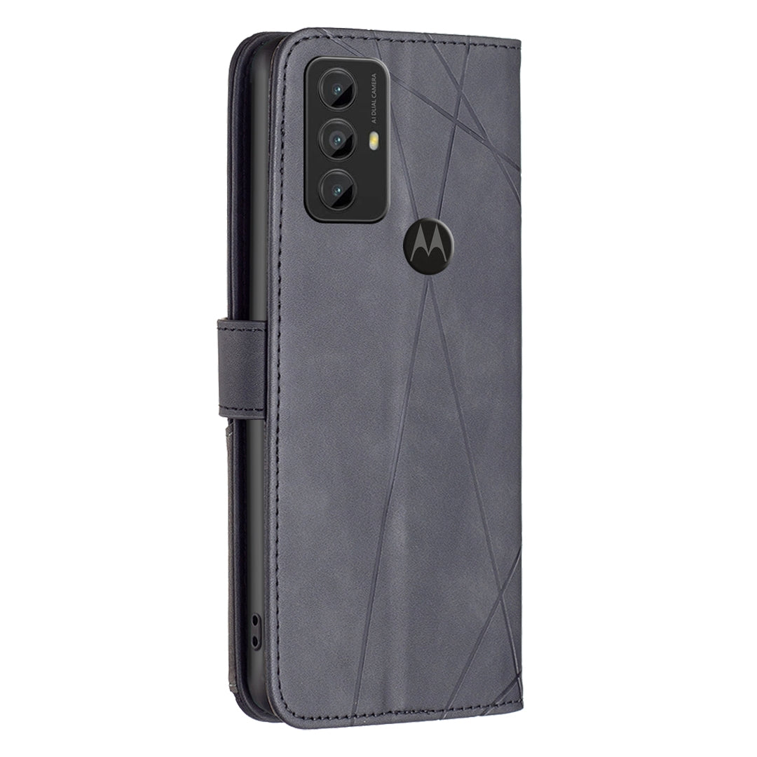 Motorola Moto G Play 2023 Rhombus Texture Leather Phone Case with Magnetic Buckle and Card Holder