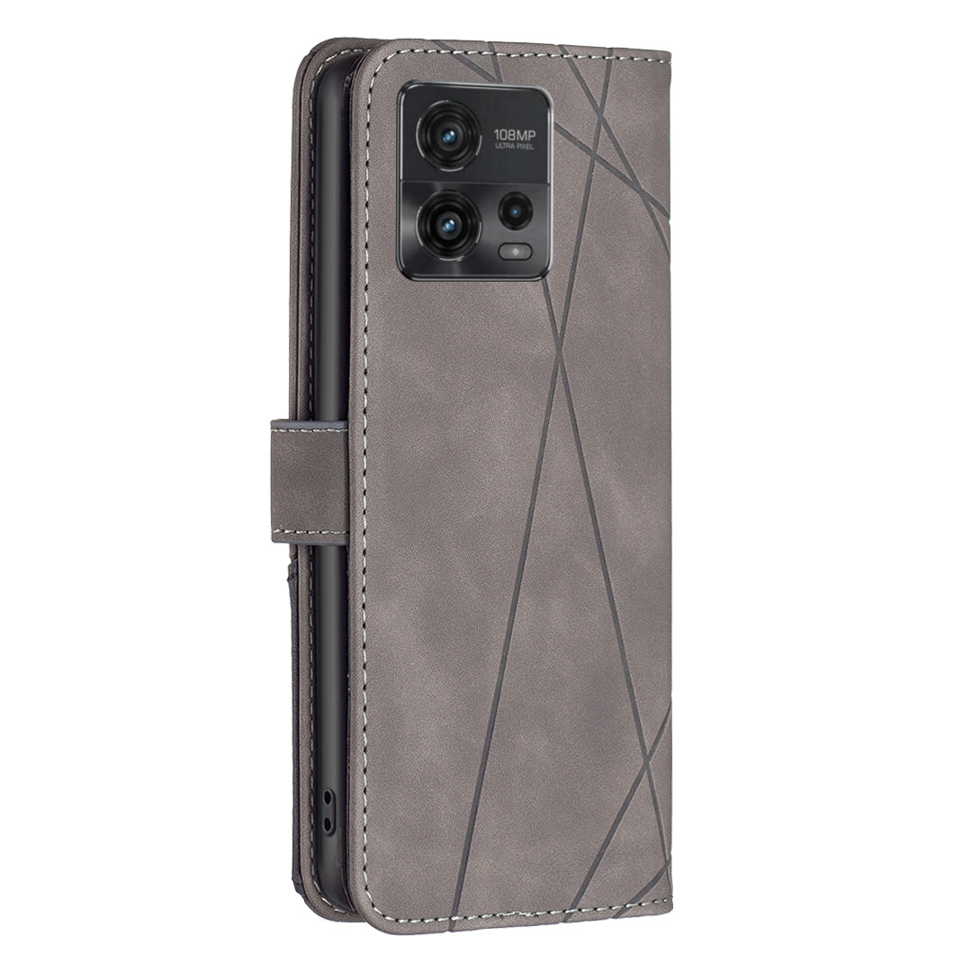 Motorola Moto G72 Rhombus Texture Leather Phone Case with Magnetic Buckle and Card Holder