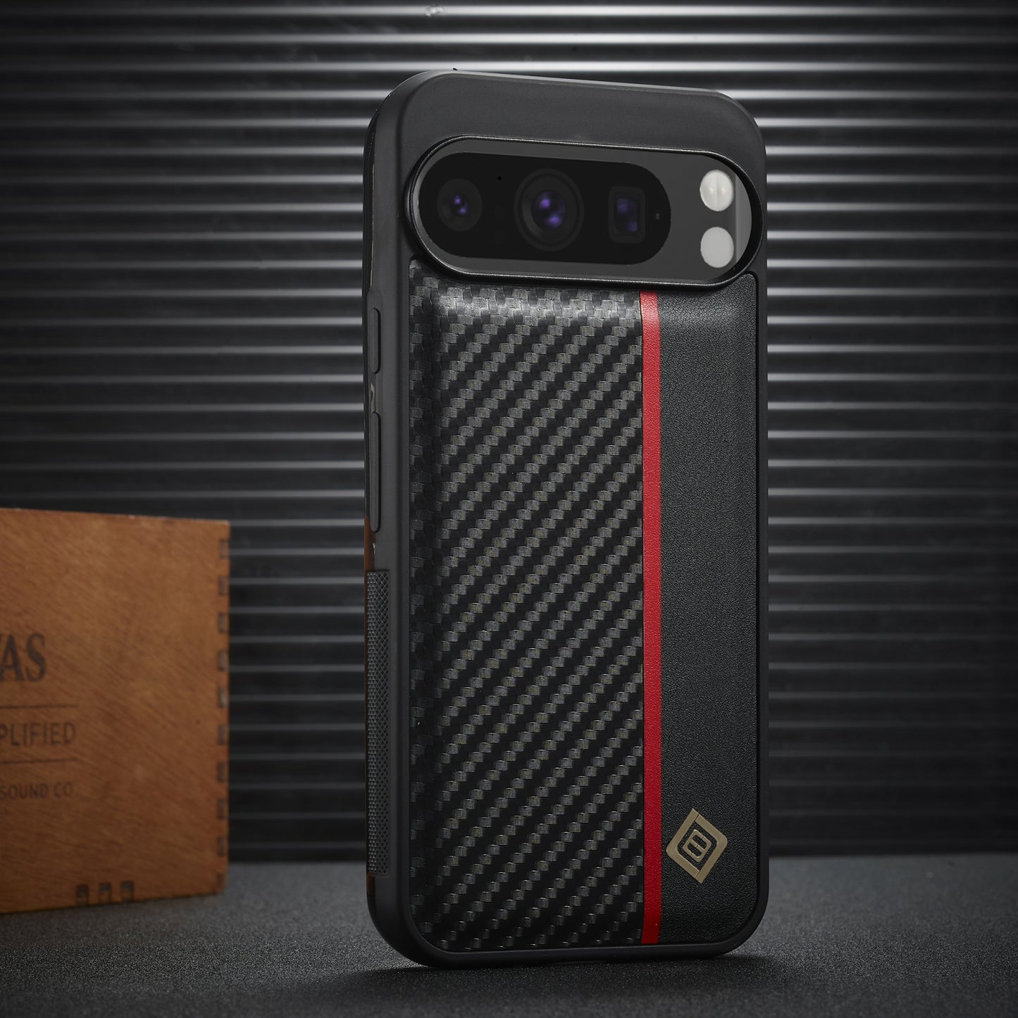 Google Pixel 9 Pro XL 3-in-1 Carbon Fibre Texture Phone Case: Light, Shockproof & Sweatproof Protection - Black