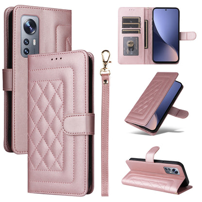 For Xiaomi 12 / 12X Diamond Lattice Leather Flip Phone Case - Durable and Convenient Holder with Precision Cutouts