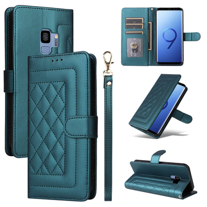 Samsung Galaxy Note10+ Diamond Lattice Leather Flip Phone Case - Durable and Convenient Holder with Precision Cutouts