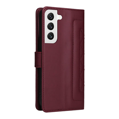 Samsung Galaxy S22 5G Diamond Lattice Leather Flip Phone Case - Durable and Convenient Holder with Precision Cutouts